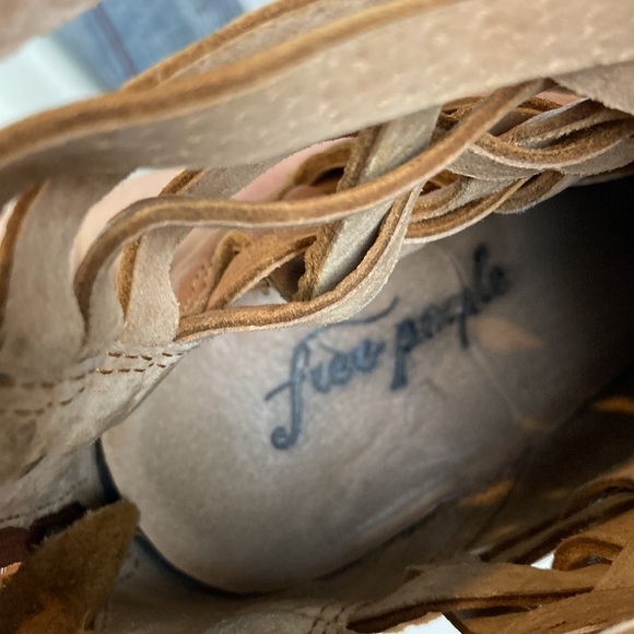 Free People Carerra Bootie 8.5 Tan Leather Woven Boho Festival Coastal Cowgirl - Picture 11 of 16